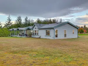 Secluded Port Angeles Home w/ Deck & Gas Grill!