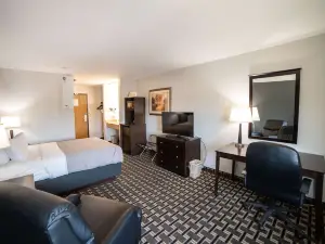 Quality Inn & Suites Watertown Near Prairie Lakes Ice Arena