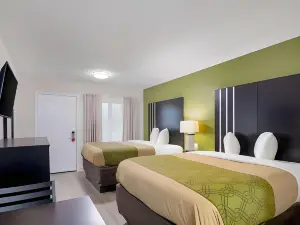 Super 8 by Wyndham Palestine TX