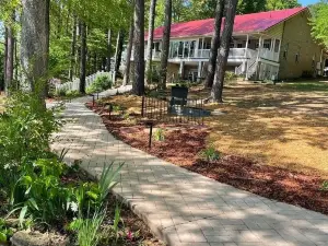 Great Views! 1st Week of June Open! Private Point Lot! Pool Table, Kayaks & More