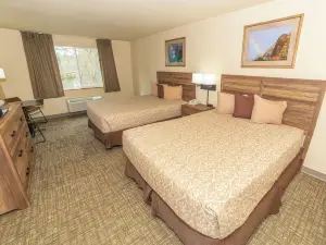 Clatskanie River Inn