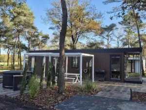 Casa Sallandia Met Outdoor Wellness!