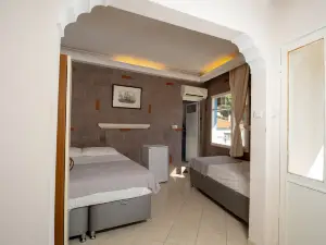 Foça Ensar Hotel