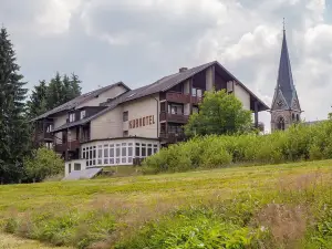 Gasthof Deutscher Adler Und Hotel Puchtler