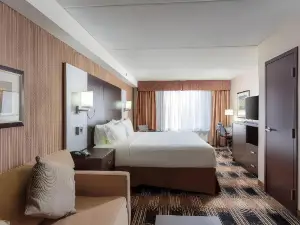 Holiday Inn Express & Suites Ottawa East - Orleans