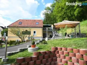 Gösser Bachgasslhof -- Bed and Breakfast -- Apartments