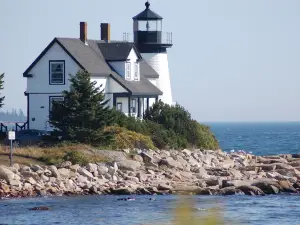 Lighthouse Point by Pack and Relax