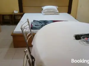 Royal Park Residential Hotel
