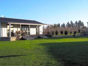 Bluebell Lodge and Cottage