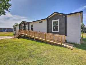Family-Friendly Madill Home Peaceful Setting
