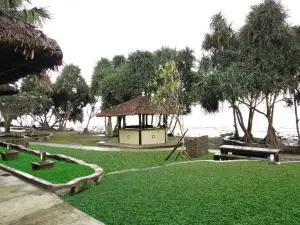 RedDoorz Premium Near Anoi Itam Beach Sabang