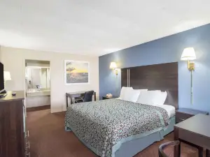 Days Inn by Wyndham Lincolnton