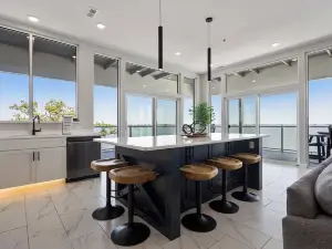 Luxury Lakefront Condo w/ Private Hot Tub & Sauna