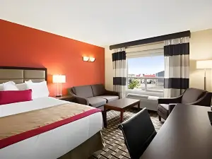 Ramada by Wyndham Edson