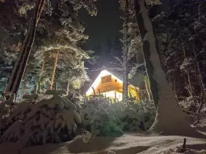 Yeghevni Rest House