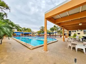 Riverview Holiday Apartment 34 - Kalbarri WA