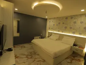 Hotel Shri Rajkamal