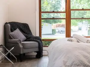 Gunsynd Studio Apartment