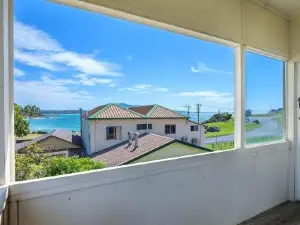 Bermagui Bay Beach House Perfect for Large Groups