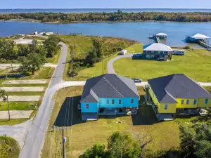 Bayou Bliss Lodge