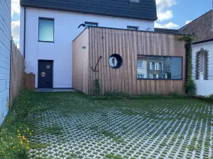 Maison, La Huttière Face Canche