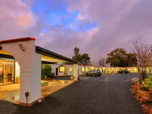 Azalea Motel