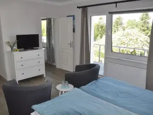 Hotel & Ferienunterkünfte Hus Seeblick