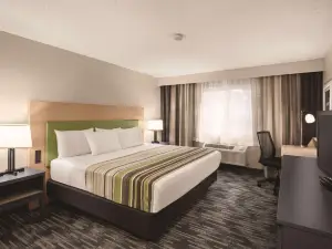 Country Inn & Suites by Radisson, Northfield, MN