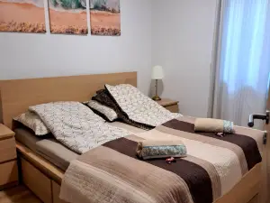 Eden Apartment with Free parking