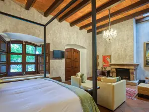 San Rafael Hotel
