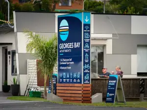 Georges Bay Apartments