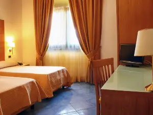 City Hotel