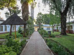 Cresta Botsalo Hotel