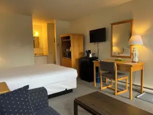 Chalet Inn