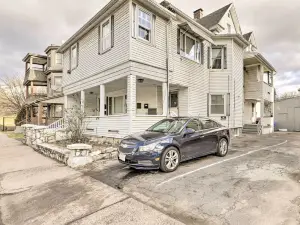 Springfield Vacation Rental 1 Mi to Downtown