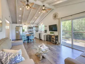 Waterfront Vacation Home on Logan Martin Lake!