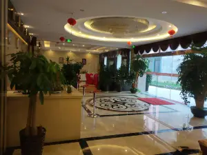 Puge Luoshan Qiu'an Hotel