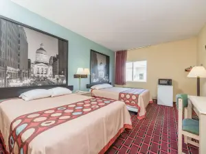 Super 8 by Wyndham Martinsville