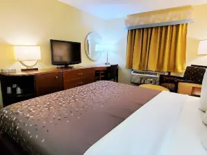 Travel Inn and Suites- Sikeston Miner I-55 Exit-67