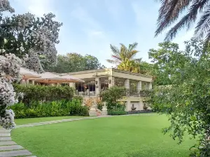 Fairlawns Boutique Hotel & Spa