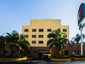 首都 O 奧圖帕拉德德爾瓦勒飯店 - 特拉爾內潘特拉工業中心