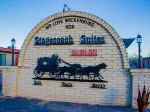 Stagecoach Suites