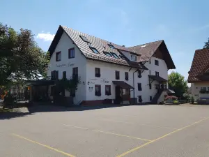 Oliver Börner Landgasthaus-Hotel Maien