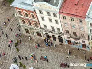 Rynok Square – the Very Center of Lviv Apartment