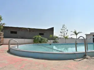 Apna Farm House