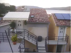 Apartments and Rooms Roberto B.