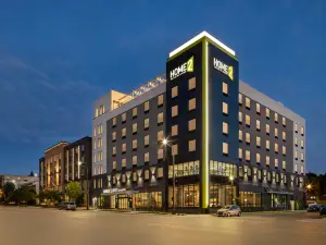 希爾頓家庭套房明尼蘇達大學區