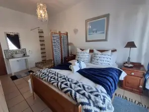 DolfinHouse