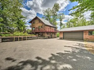 Waterfront Cabin on Long Lake w/ Dock & Kayaks!