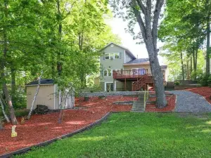 Calm Waters Chain O' Lakes Vacation Home